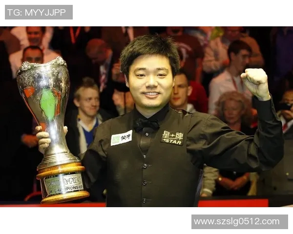 从草根到绿茵场的传奇逆袭素人如何蜕变为足球明星