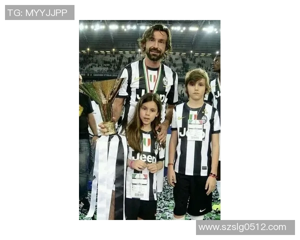 足球明星木村拓哉的传奇人生与赛场背后的故事揭秘 足球明星木村拓哉的传奇人生与赛场背后的故事揭秘